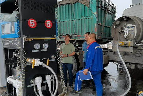 現(xiàn)場培訓(xùn) 現(xiàn)場培訓(xùn)